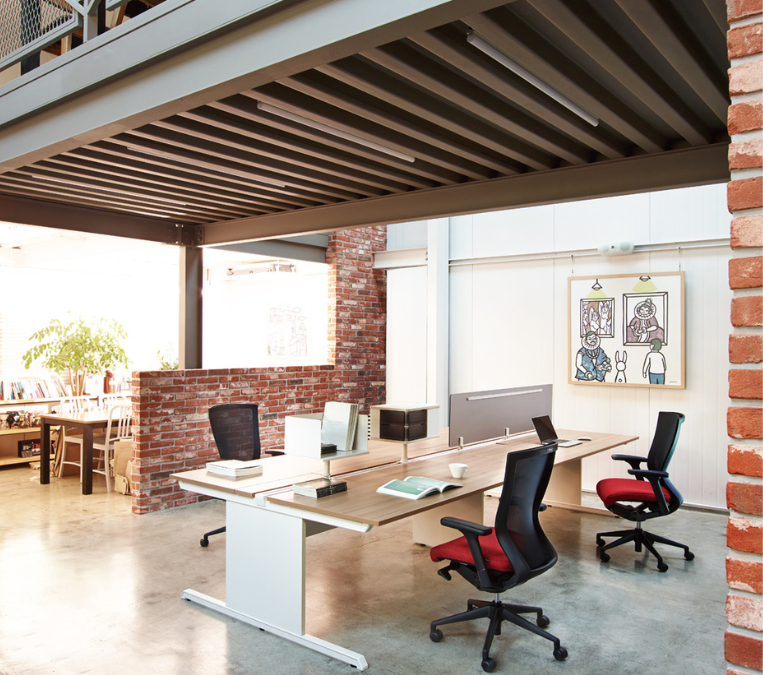 Hybrid Work Doubled Your Ergonomic Problems