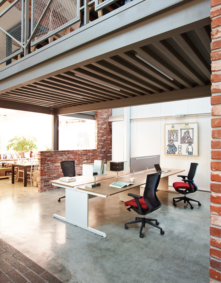 Hybrid Work Doubled Your Ergonomic Problems